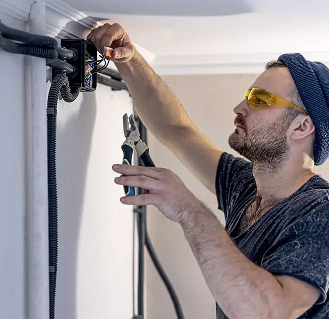 Why Doral, FL Homeowners Choose Doral Air Duct Cleaning Pro for HVAC UV Light Installation?